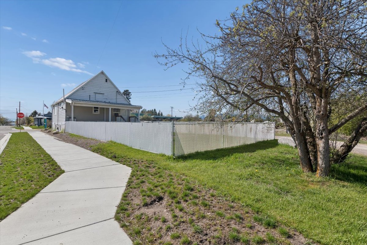 135 Nucleus Avenue