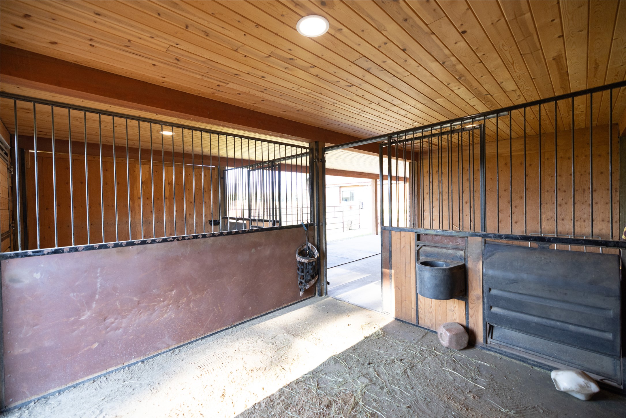 401 Boulder Lane