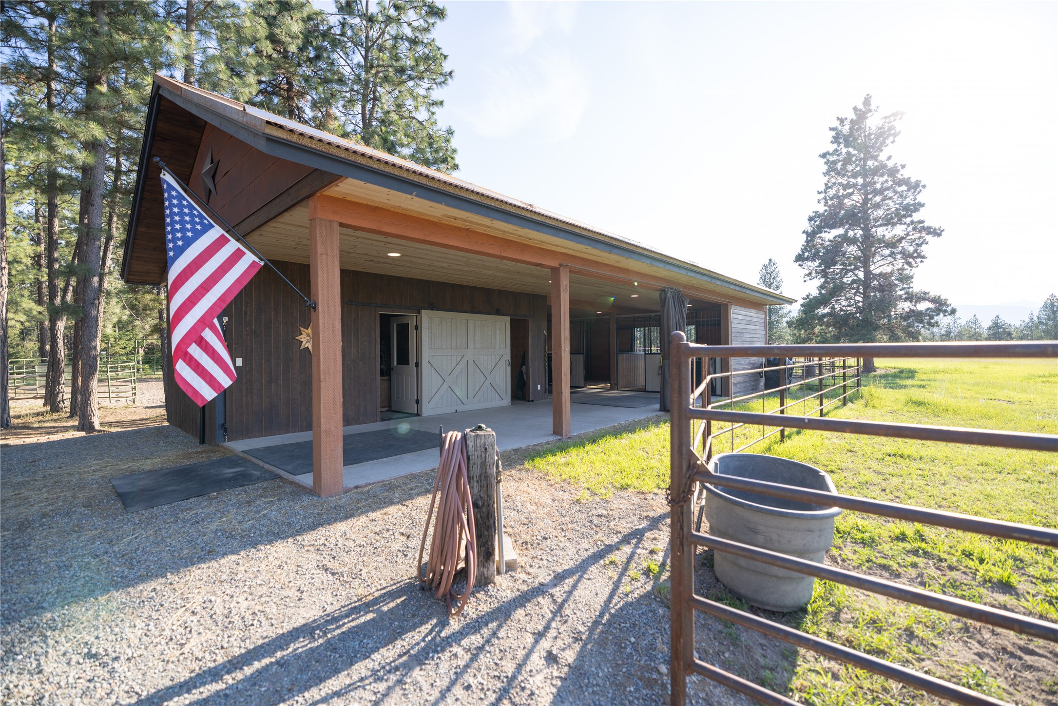 401 Boulder Lane