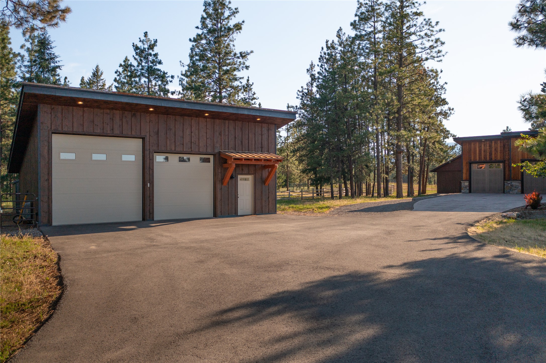 401 Boulder Lane