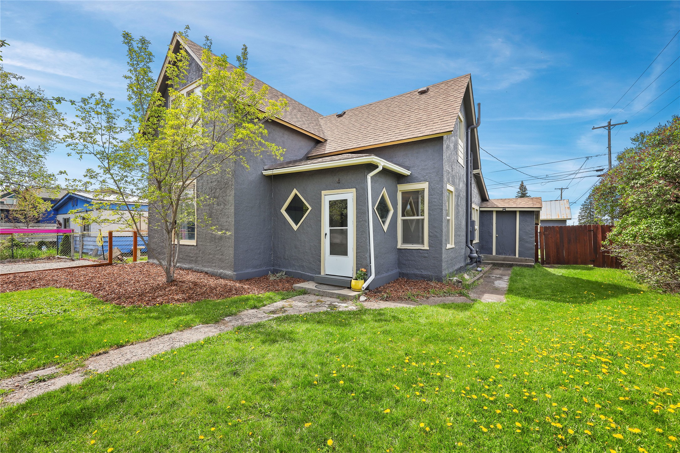 104 2nd Avenue W