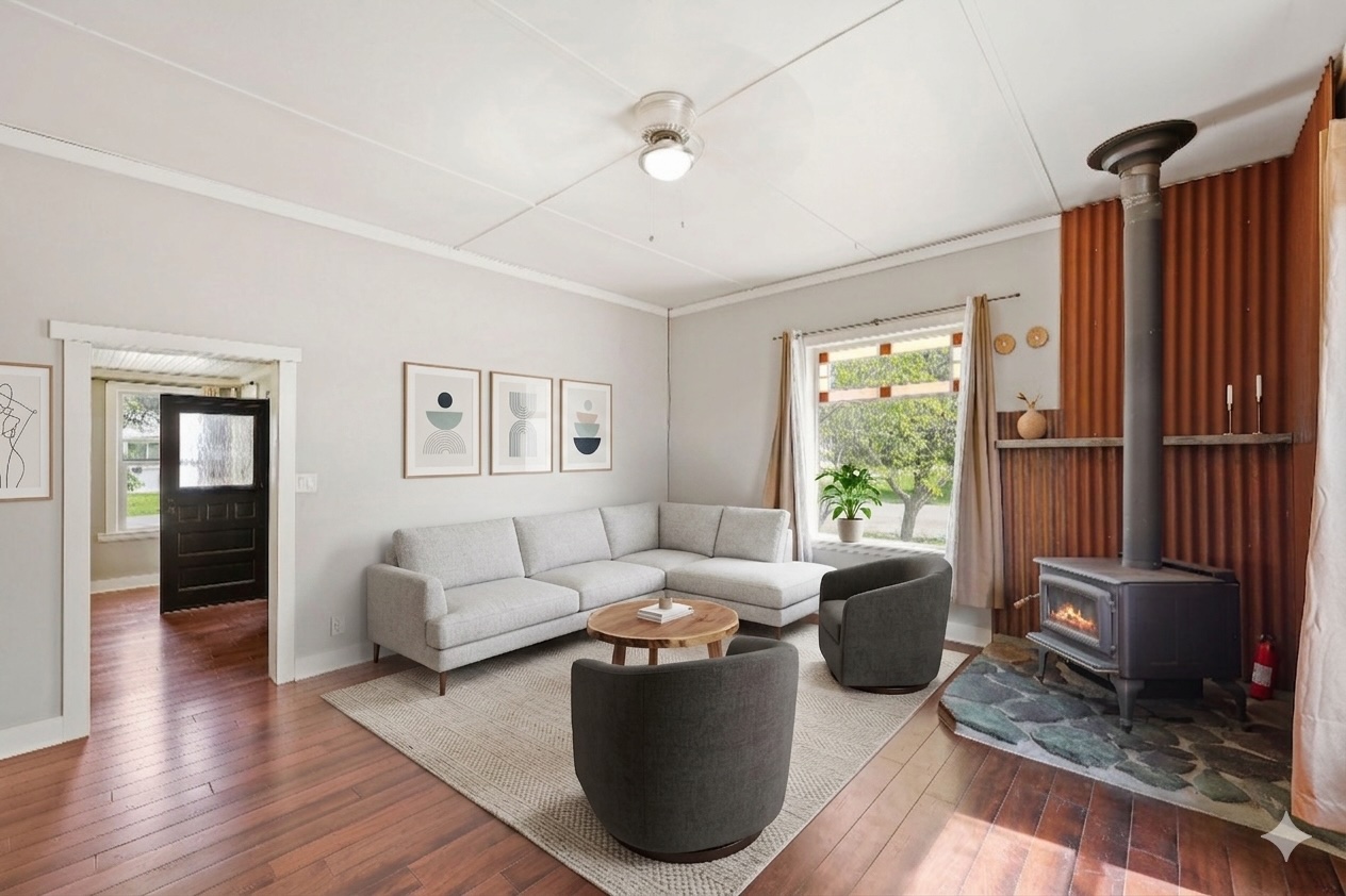 104 2nd Avenue W