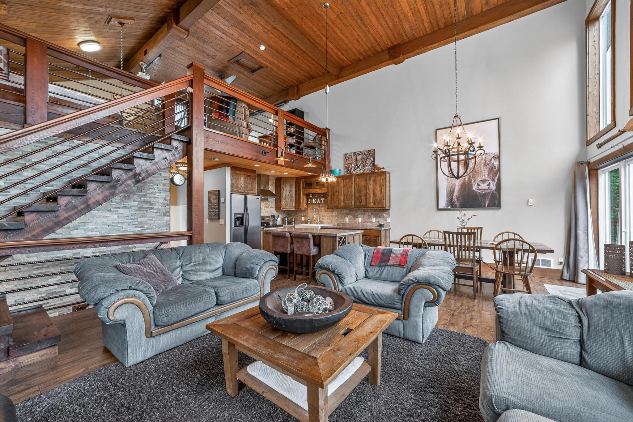277 Ridge Loop Road