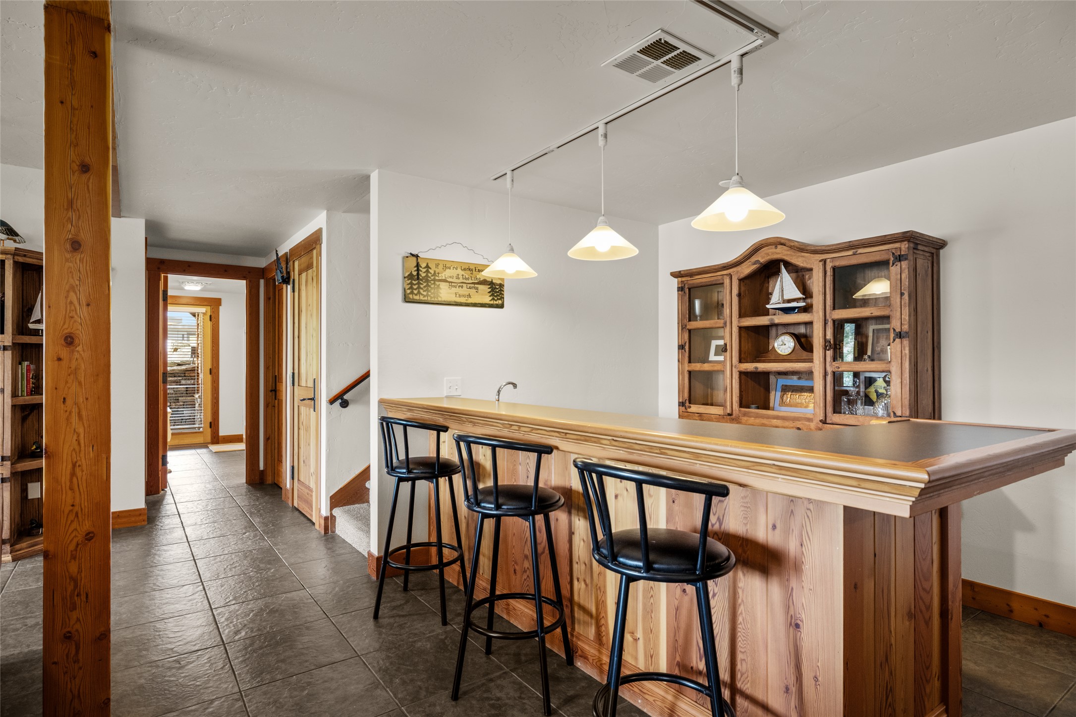 103 Rainbow Drive