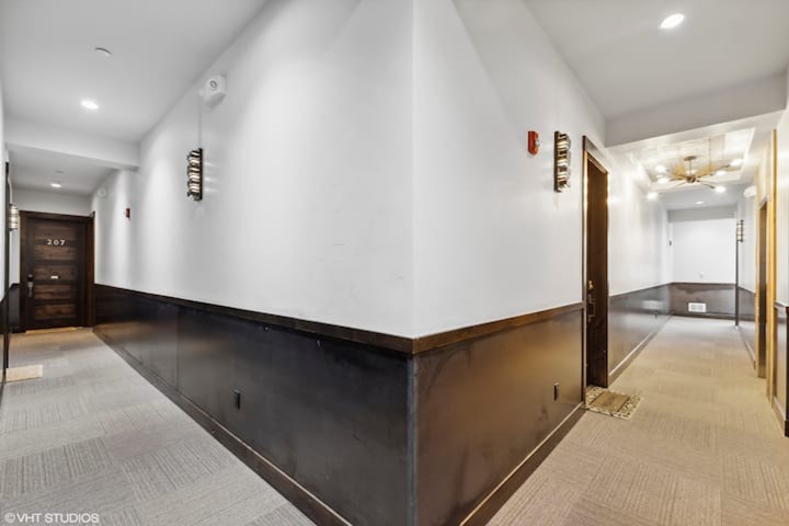 214 E 2nd Street 207