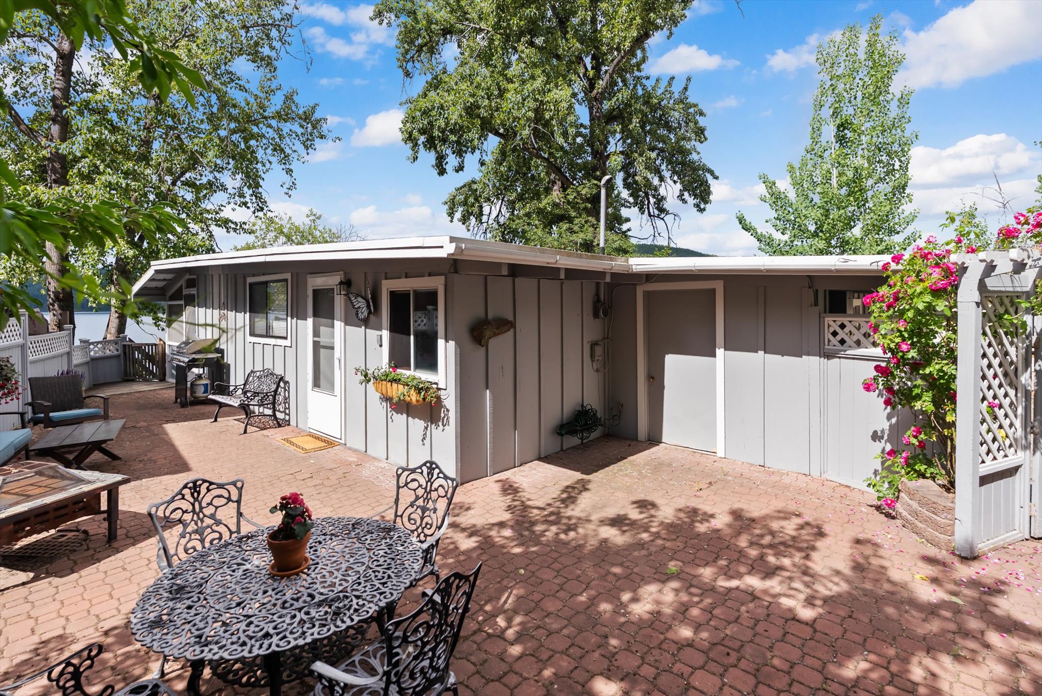 2730 Plaza Road