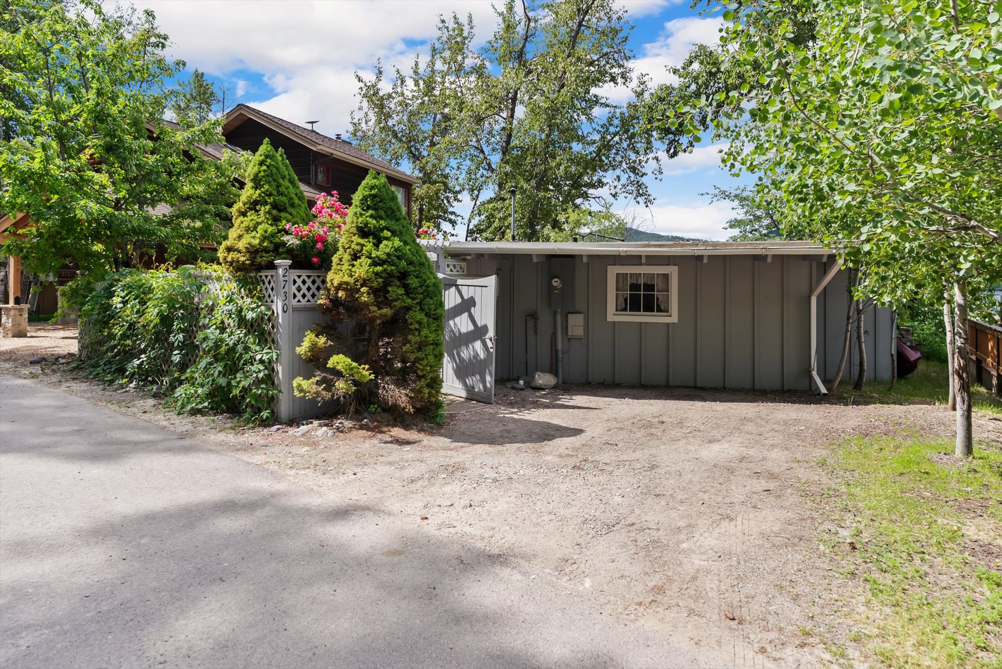 2730 Plaza Road