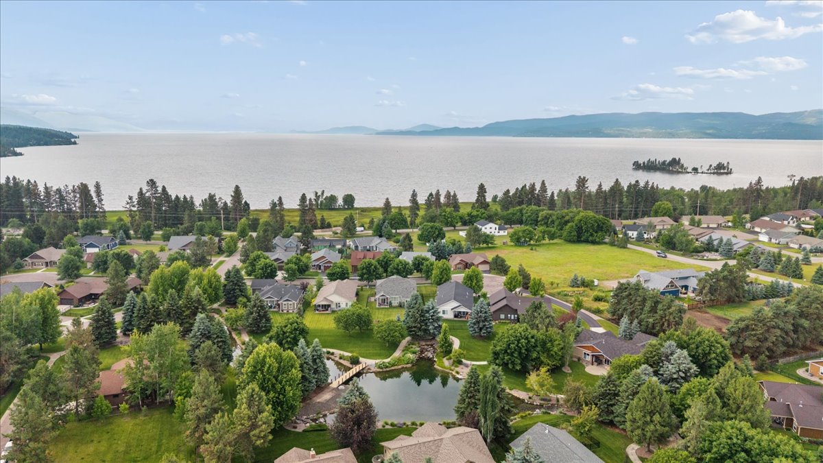 236 Bluebunch Court