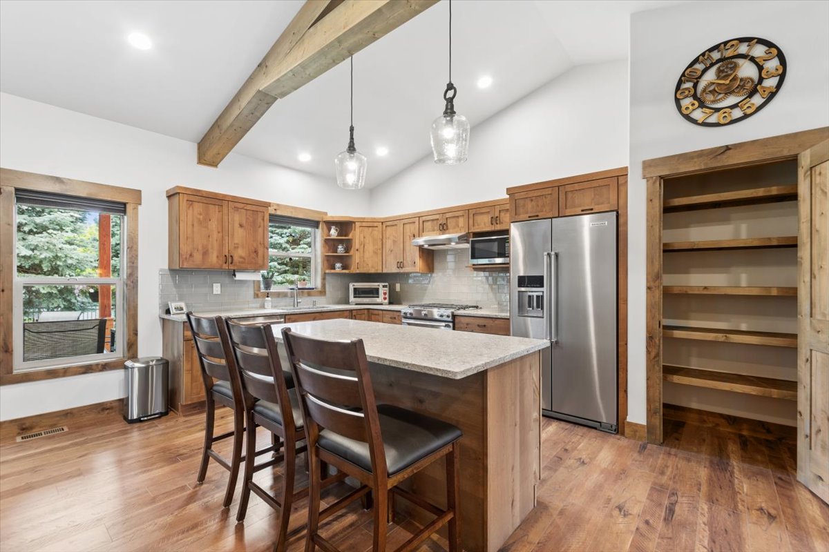 236 Bluebunch Court