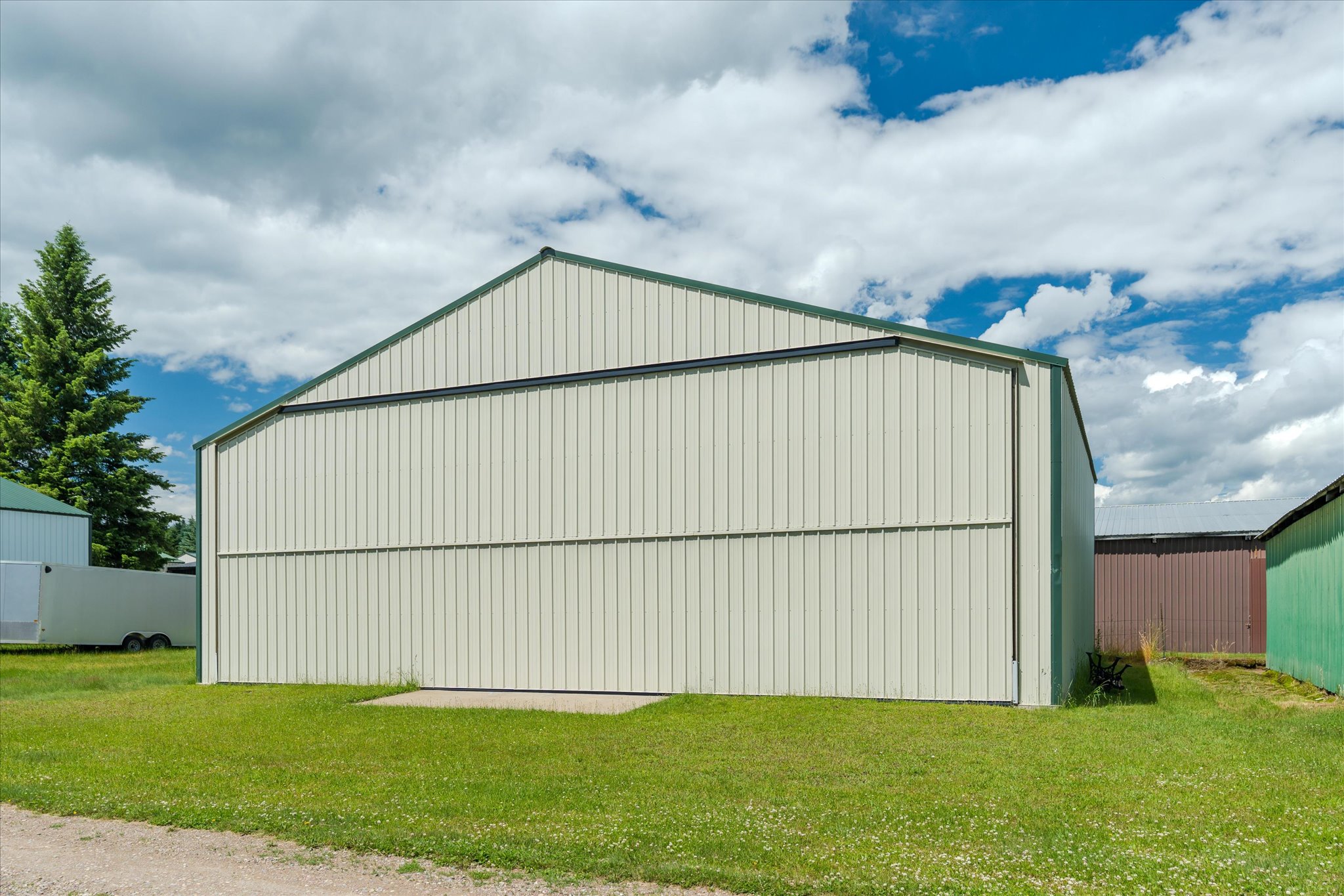 305 Ferndale Drive 16