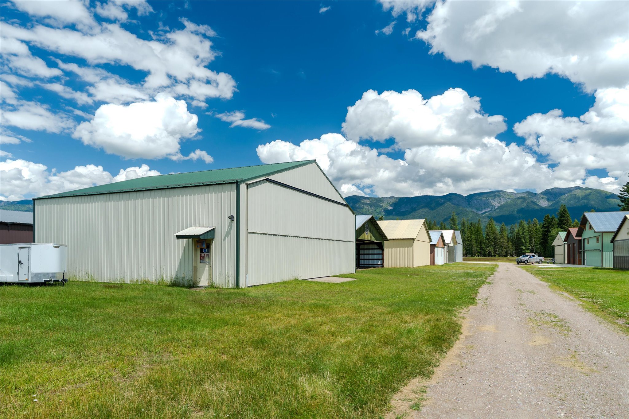305 Ferndale Drive 16
