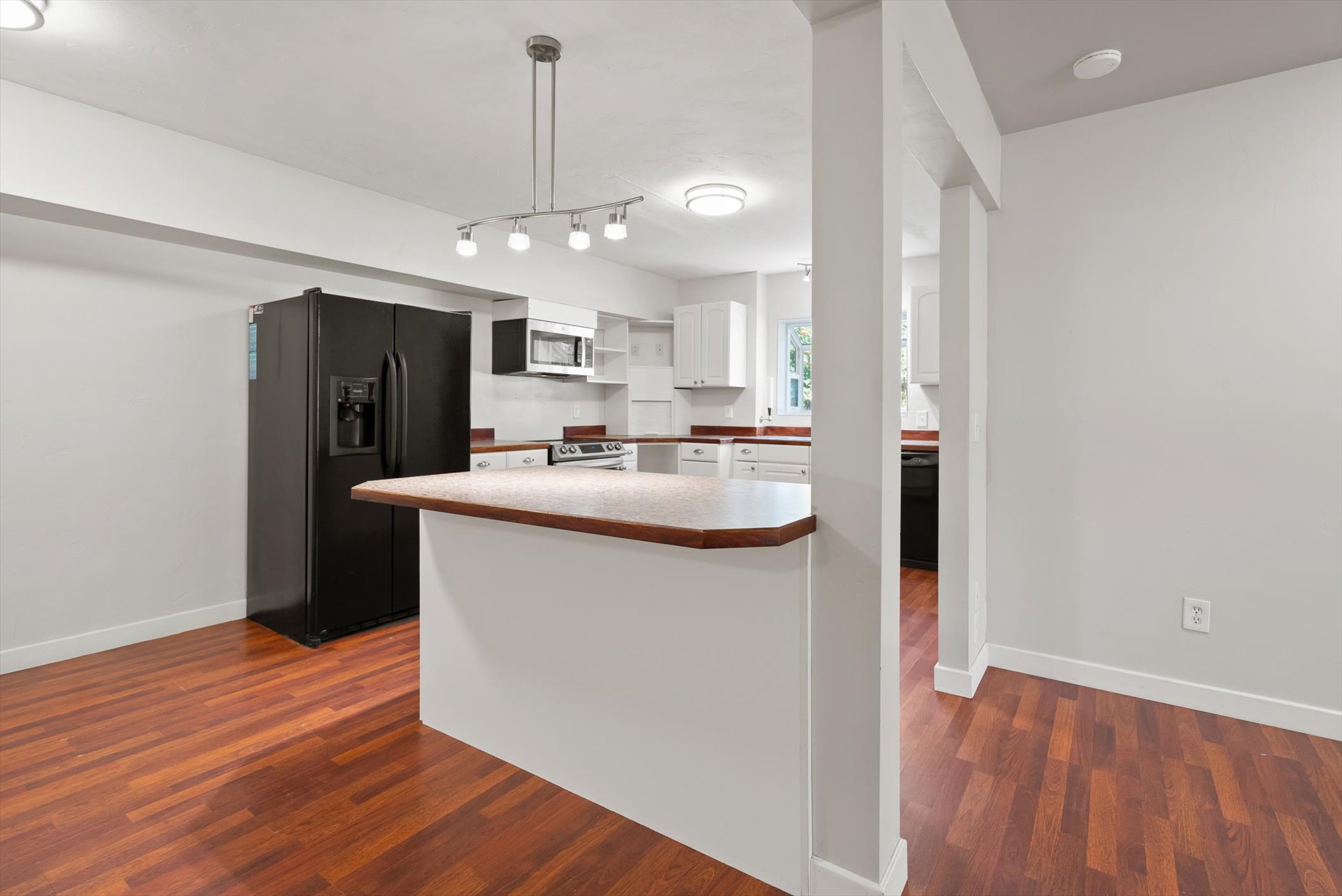 1171 3rd Street NW