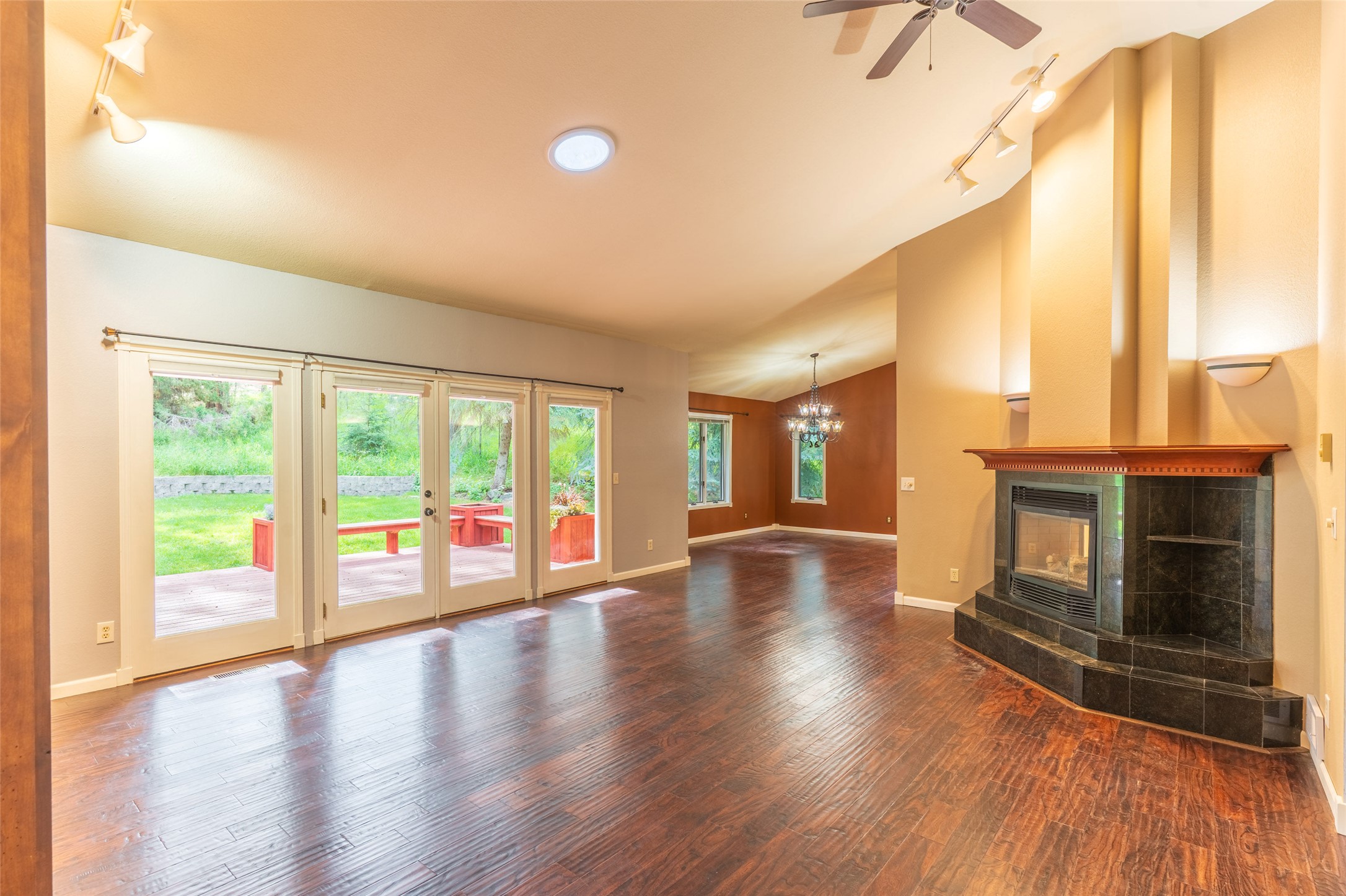 143 Ponderosa Lane