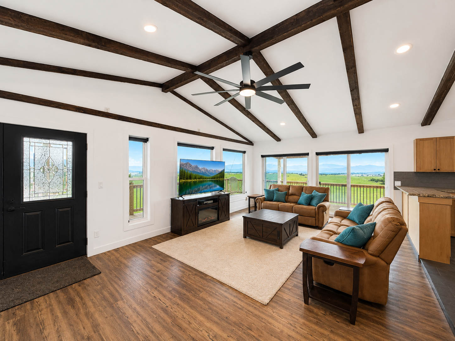 319 Scenic Drive