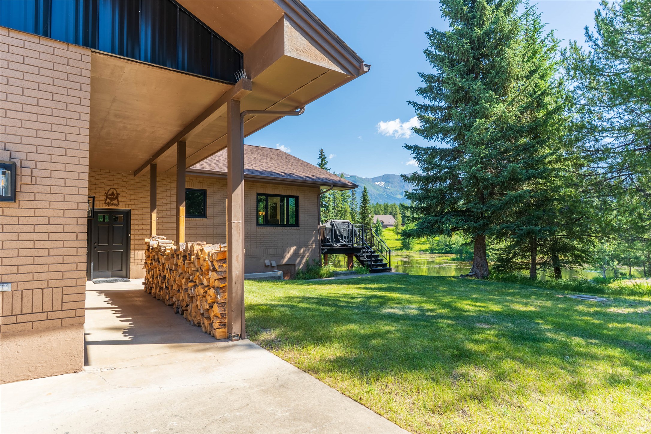 1054 Rumble Creek Road