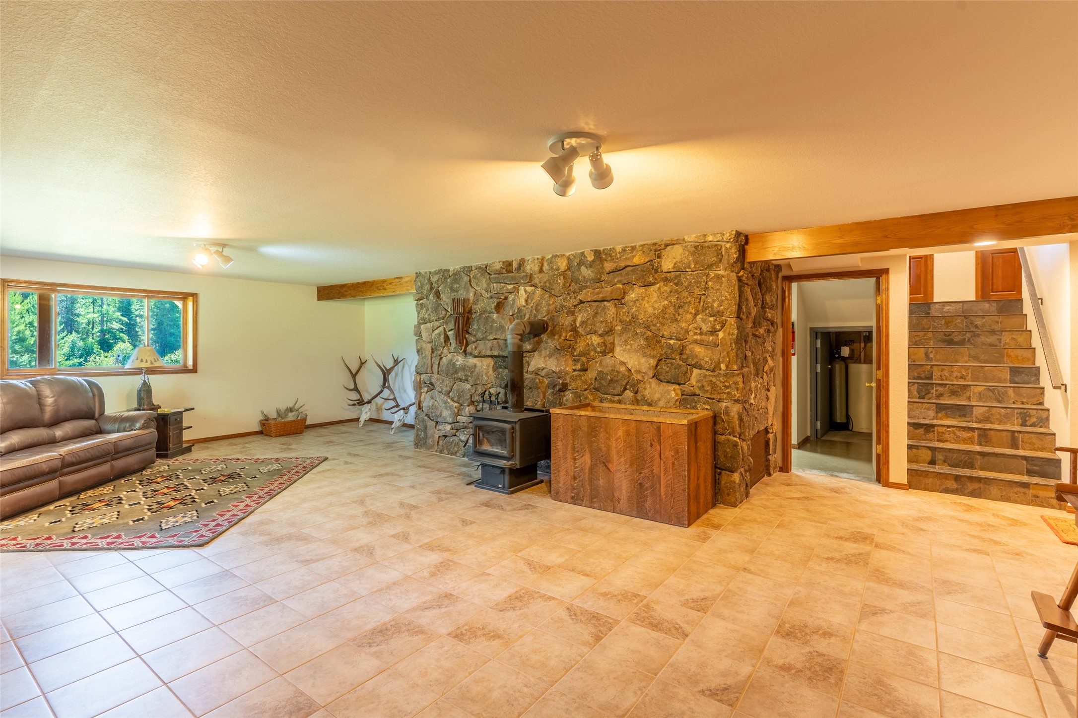 1054 Rumble Creek Road