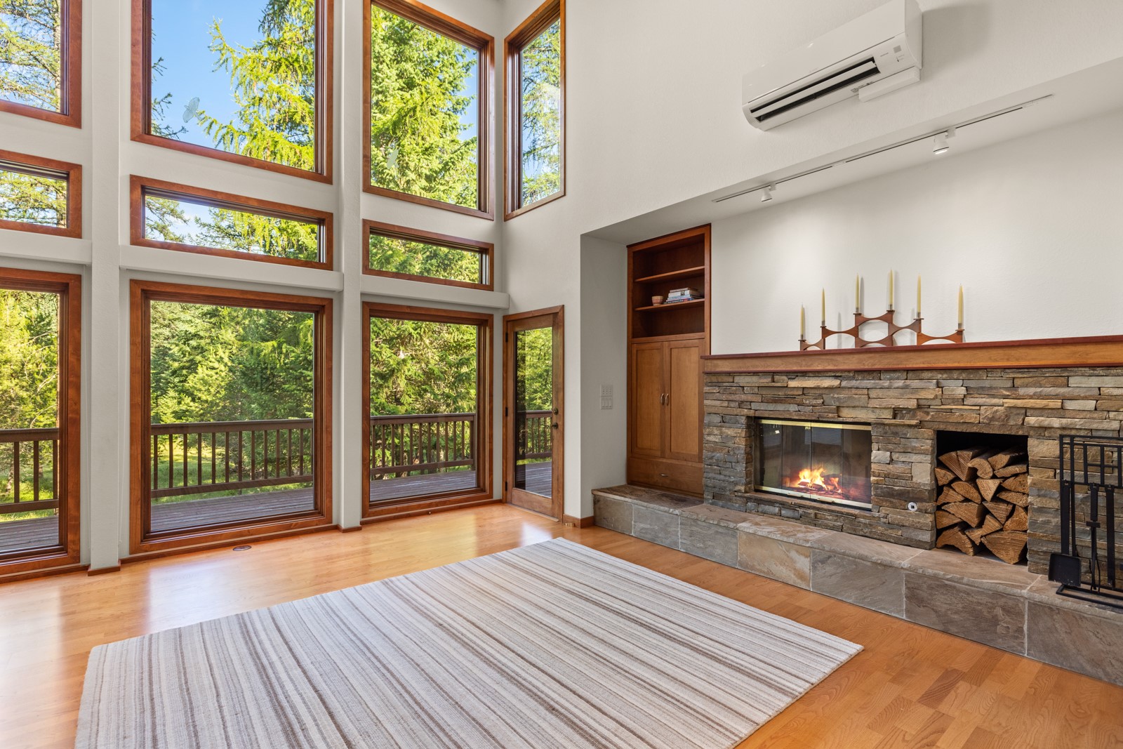 248 Pine Woods Court