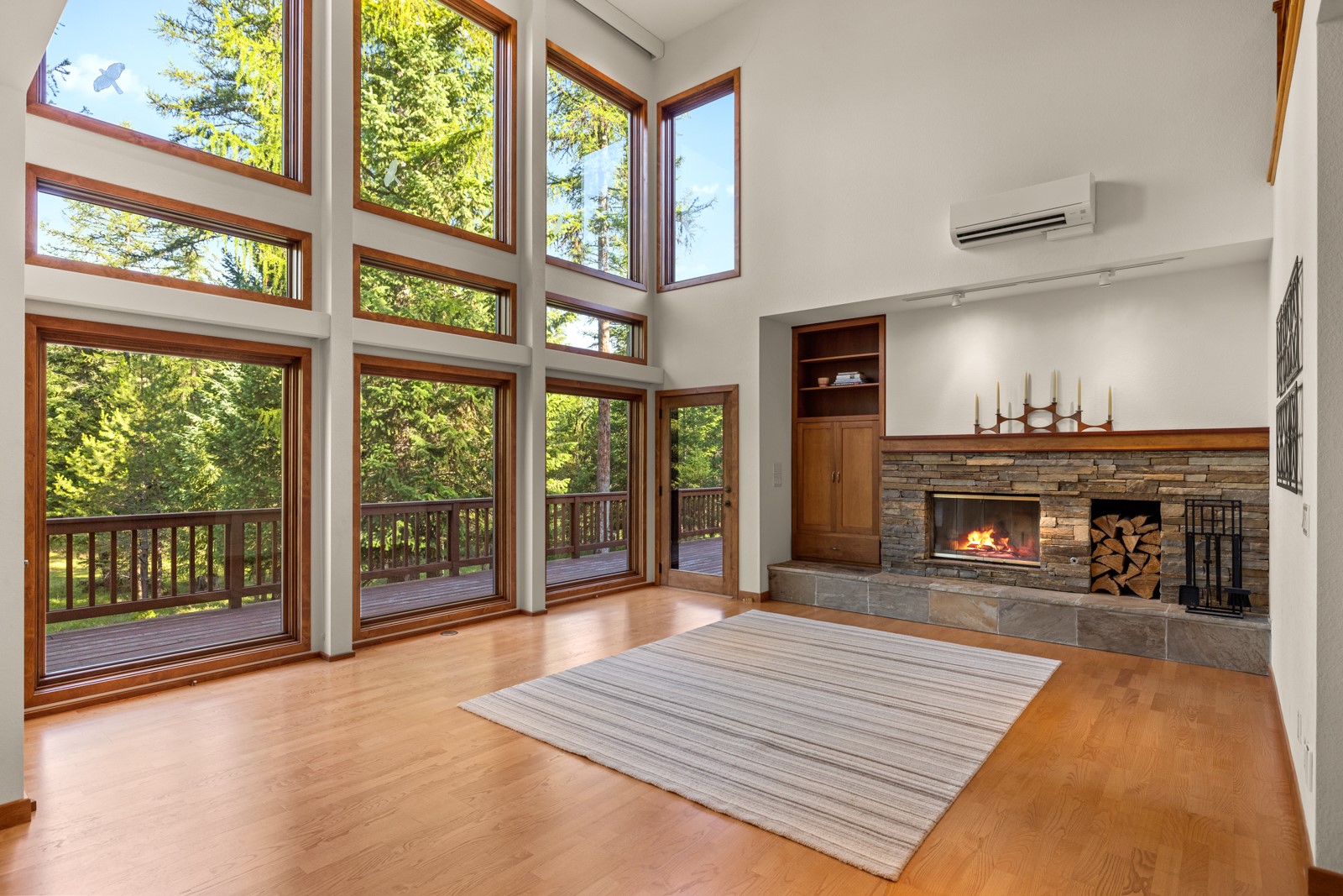 248 Pine Woods Court