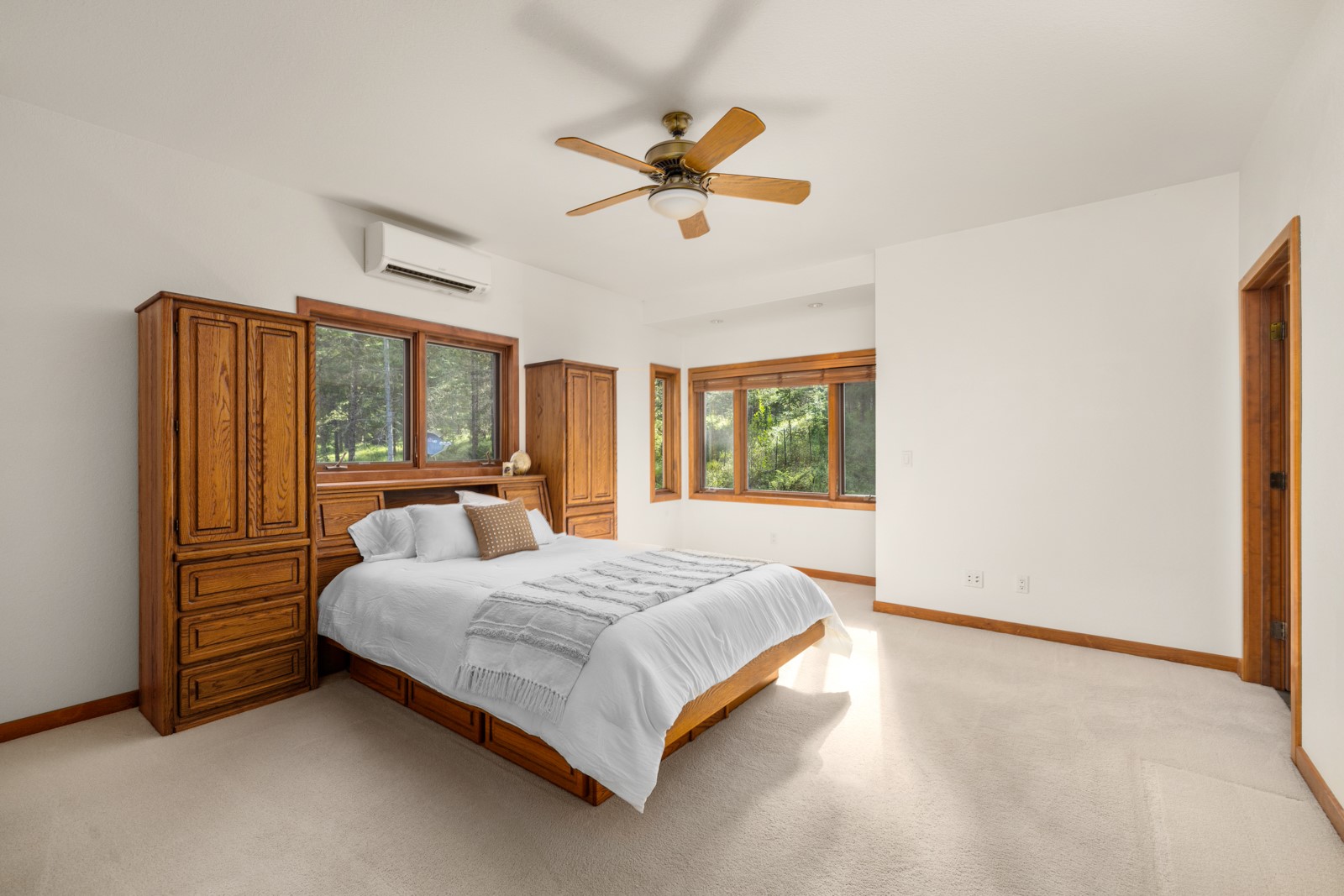 248 Pine Woods Court