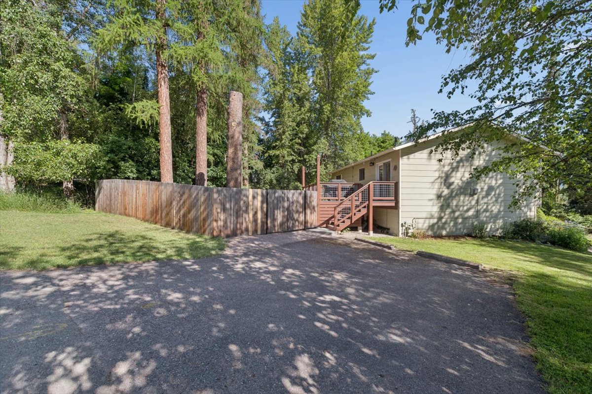 260 Fox Farm Court