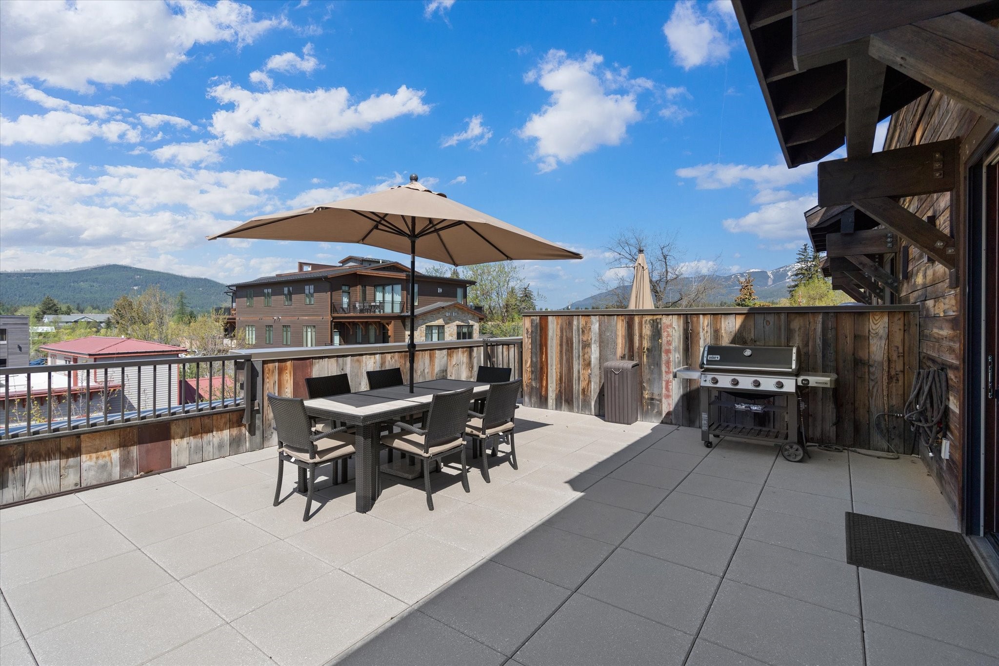 214 E 2nd Street 301