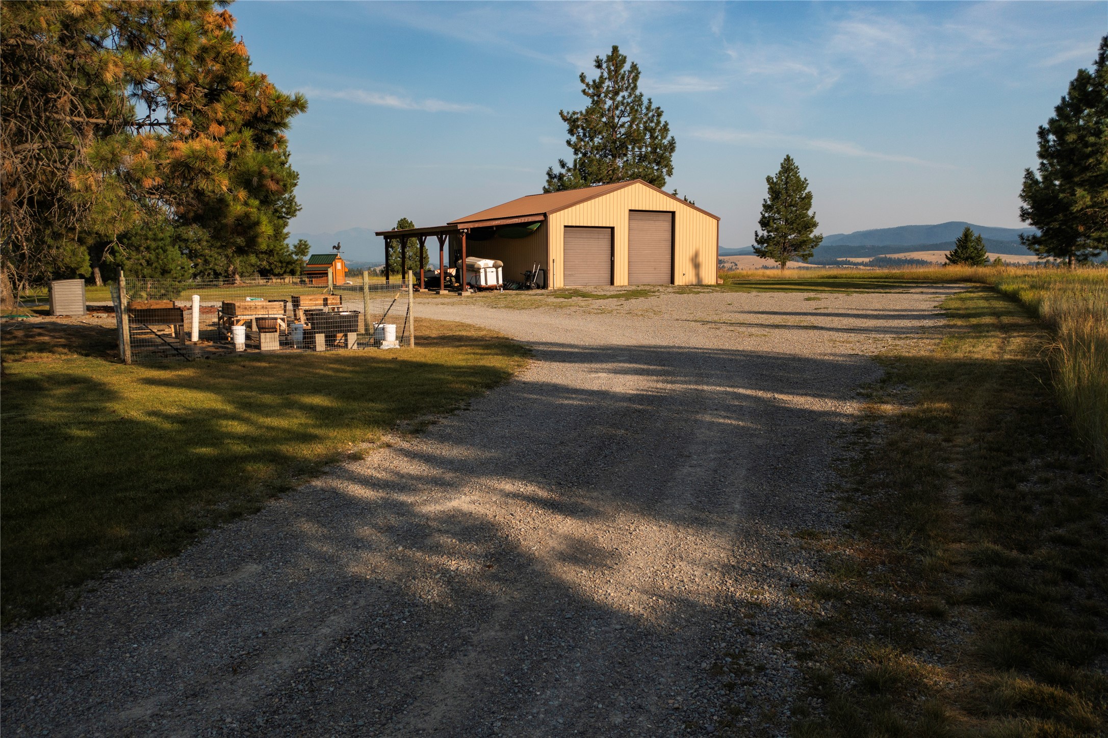 425 Koocanusa Estates Drive N