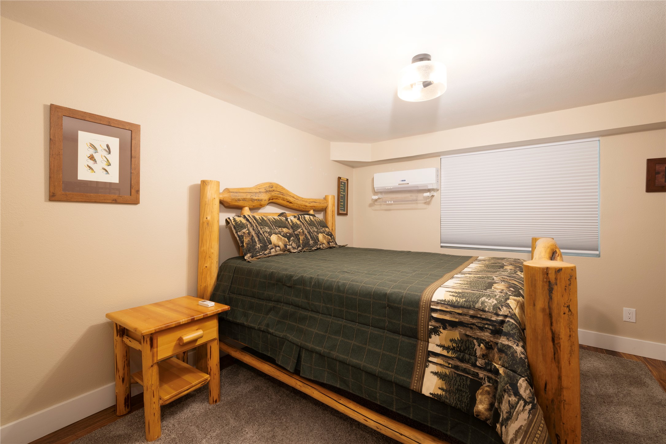425 Koocanusa Estates Drive N