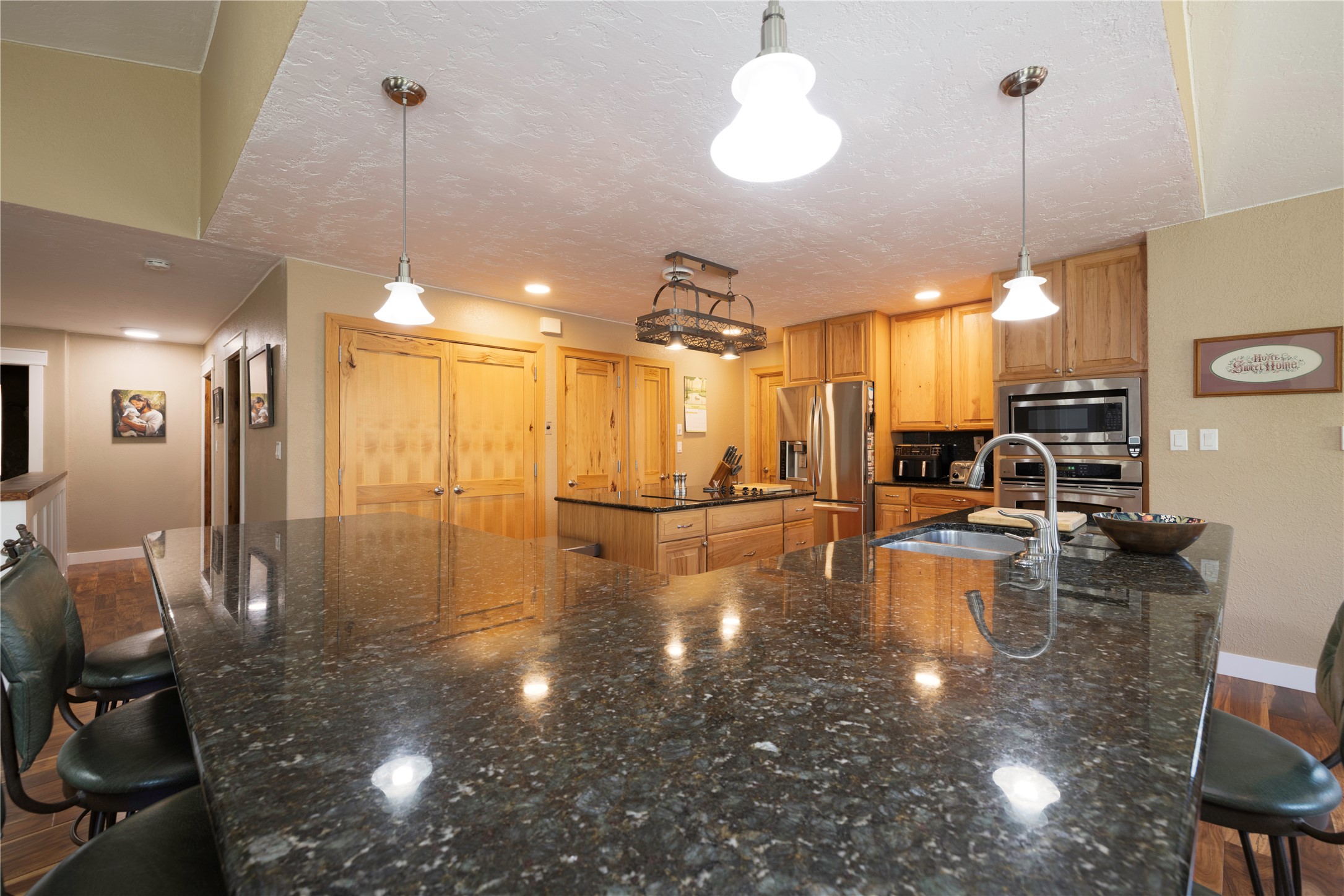 425 Koocanusa Estates Drive N