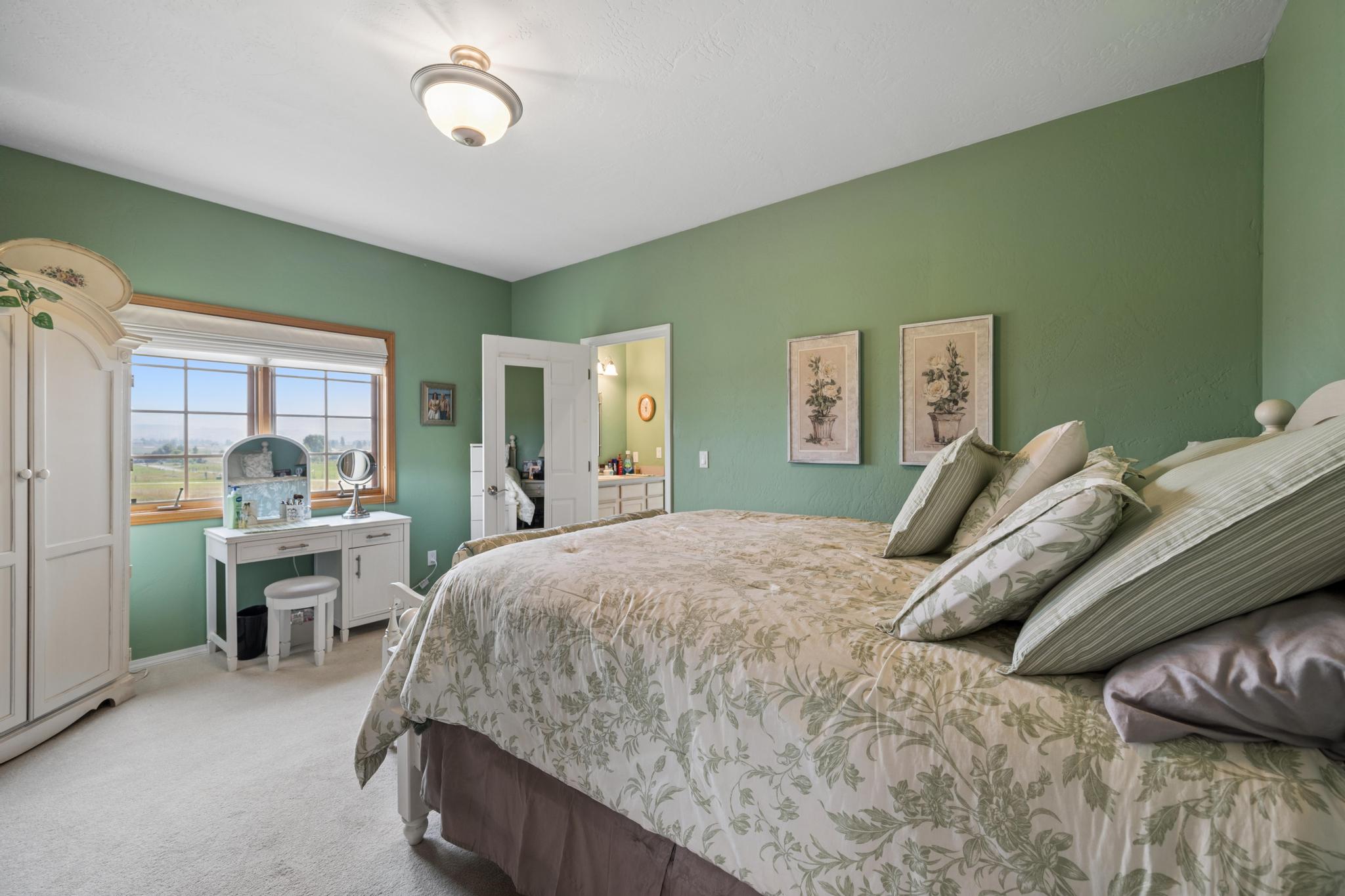 342 Overlook Drive