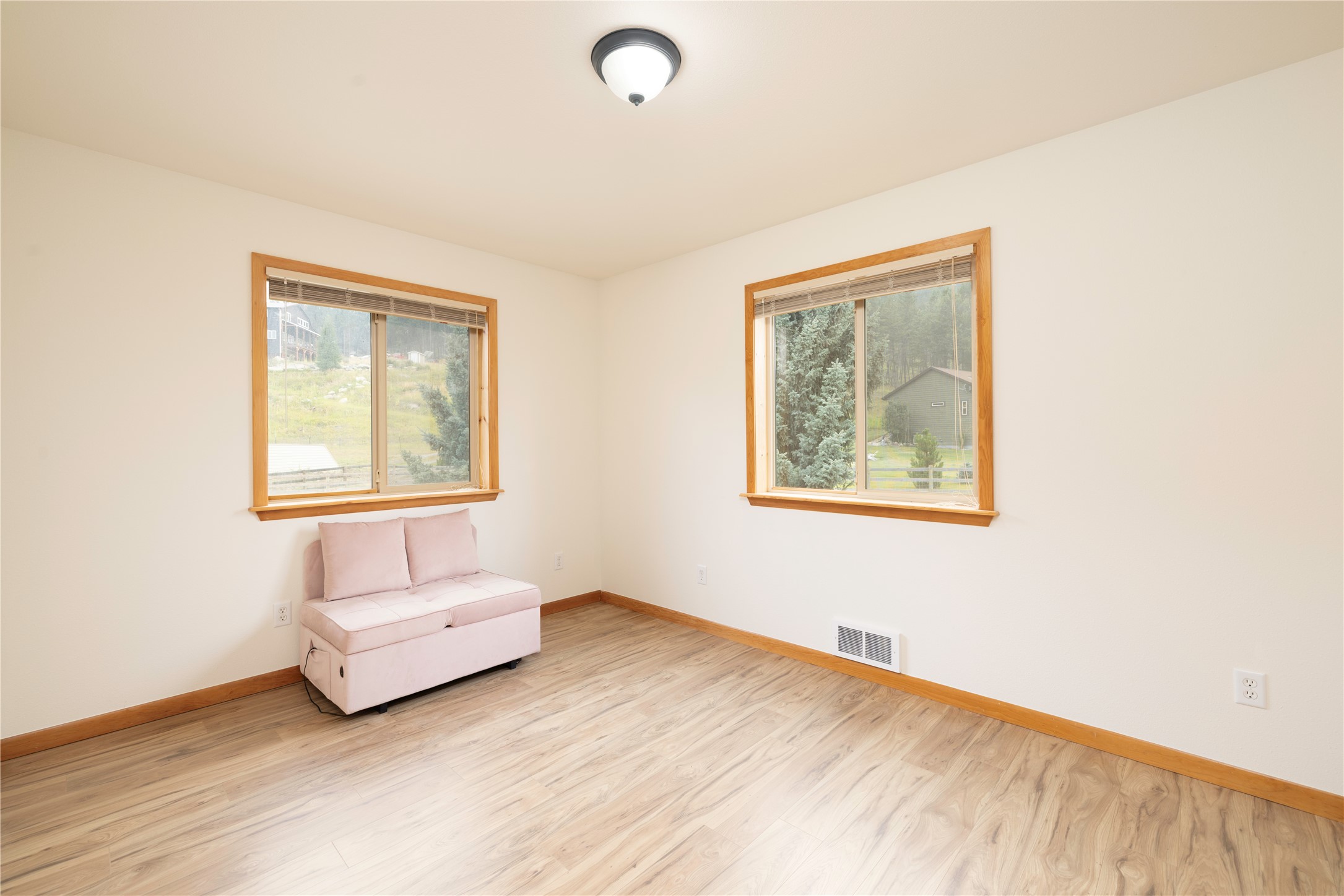 163 Marias Trail