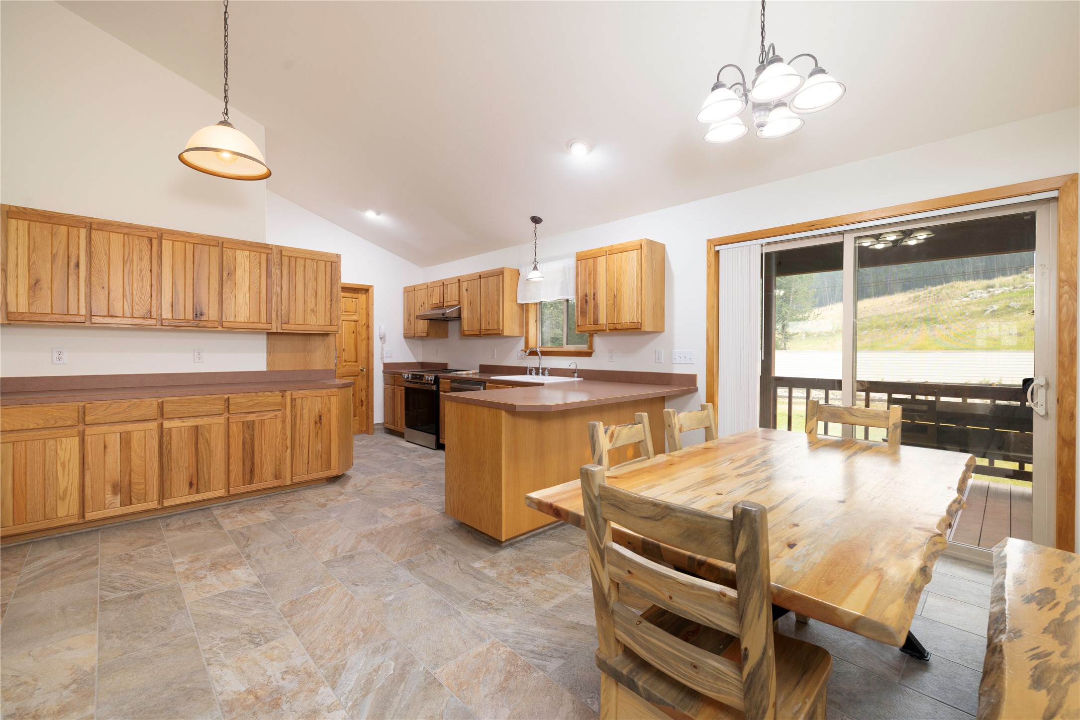 163 Marias Trail