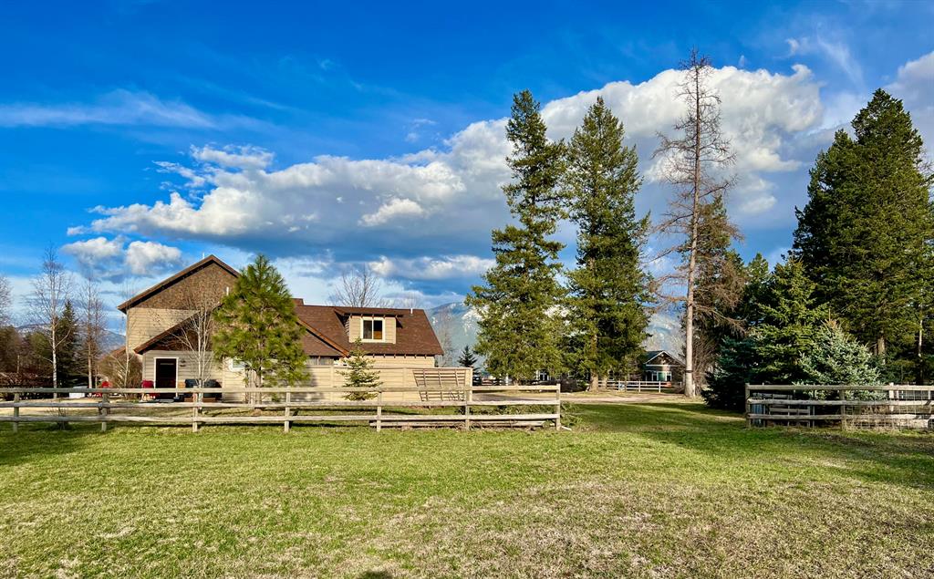 1086 Cowboy Way