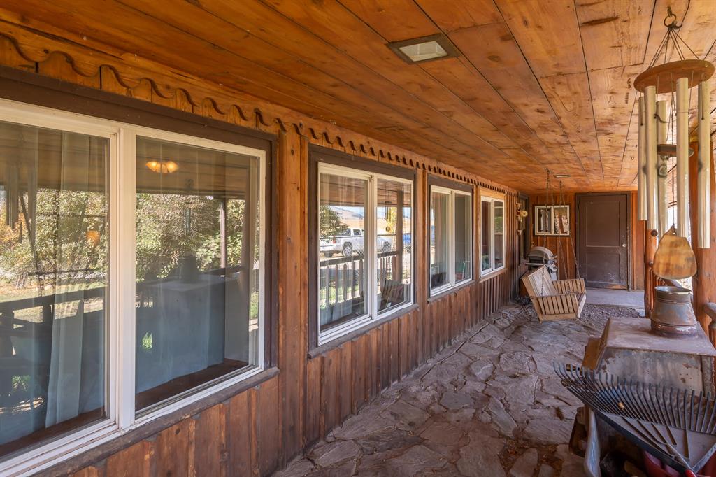 106 Swamp View Lane