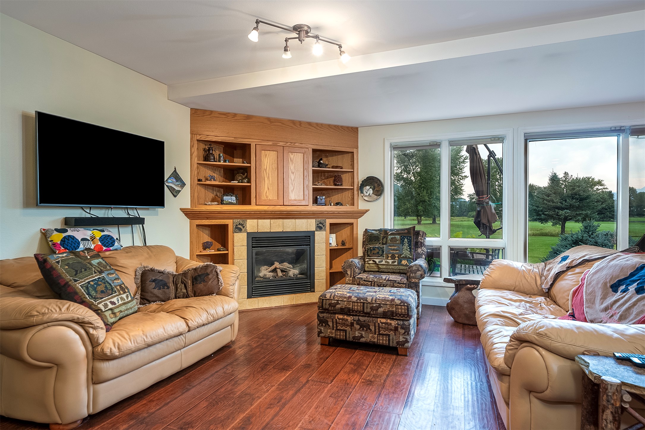 121 Glacier Vista Drive