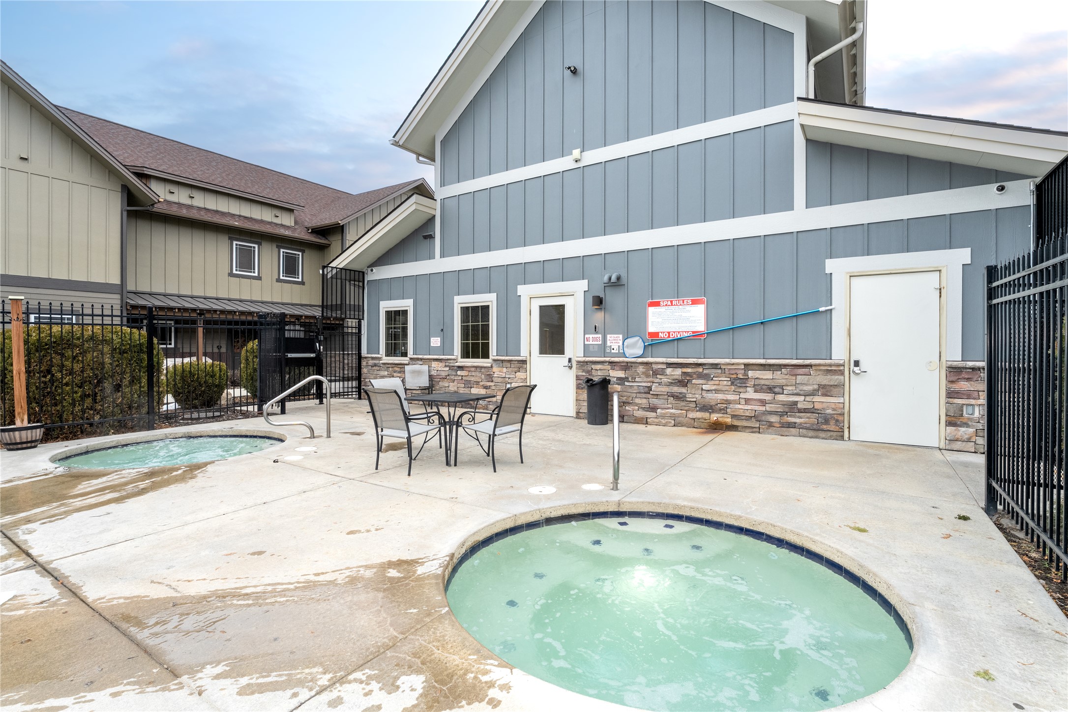 53 Hickory Loop B