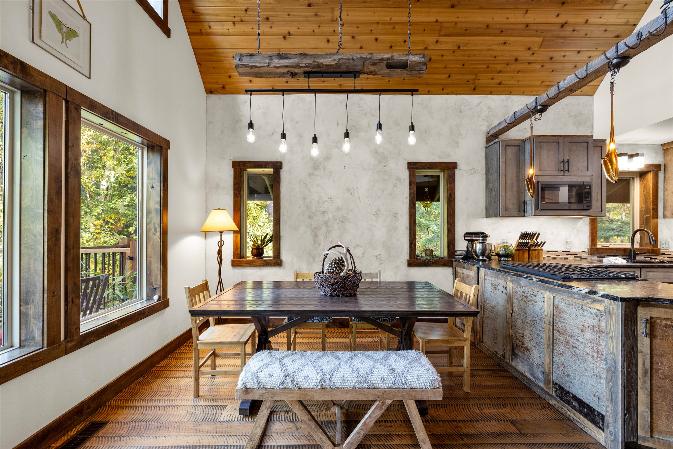 675 Beaver Lake Road