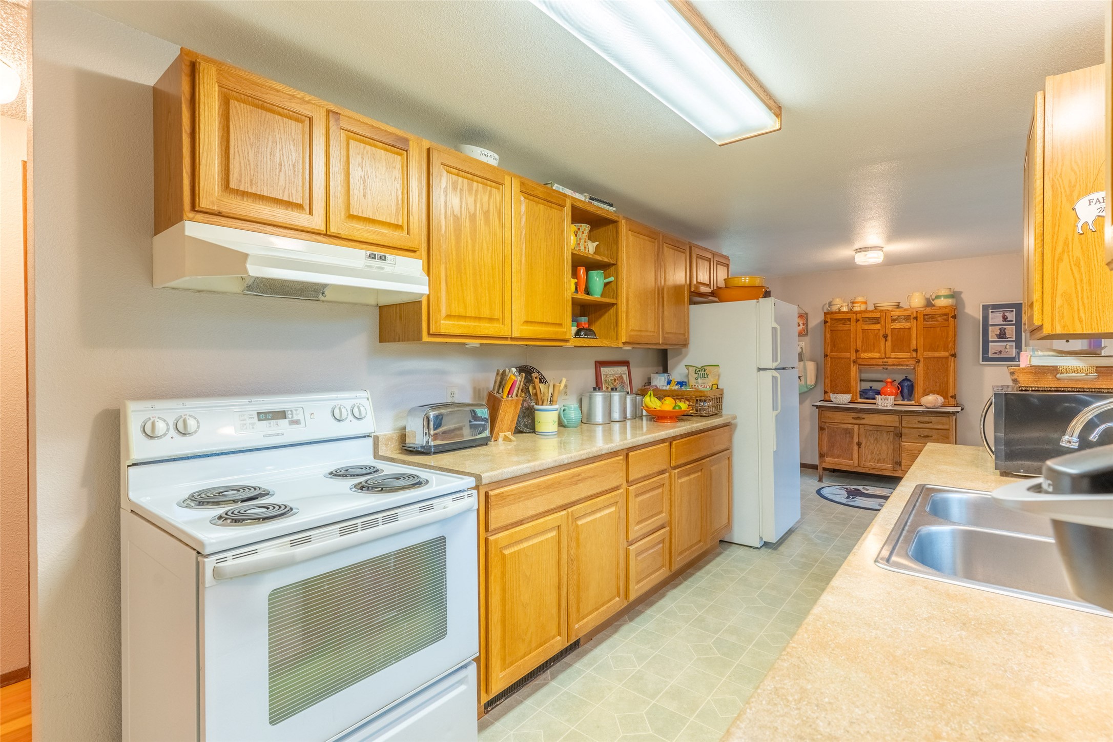 555 Hidden Valley Drive