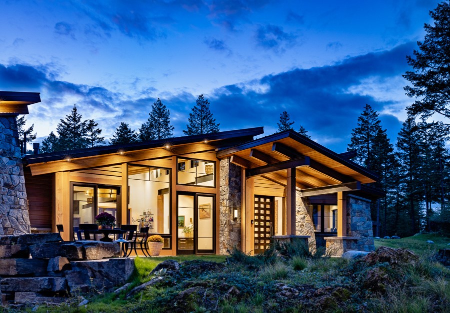 303 Whitefish Hills Loop