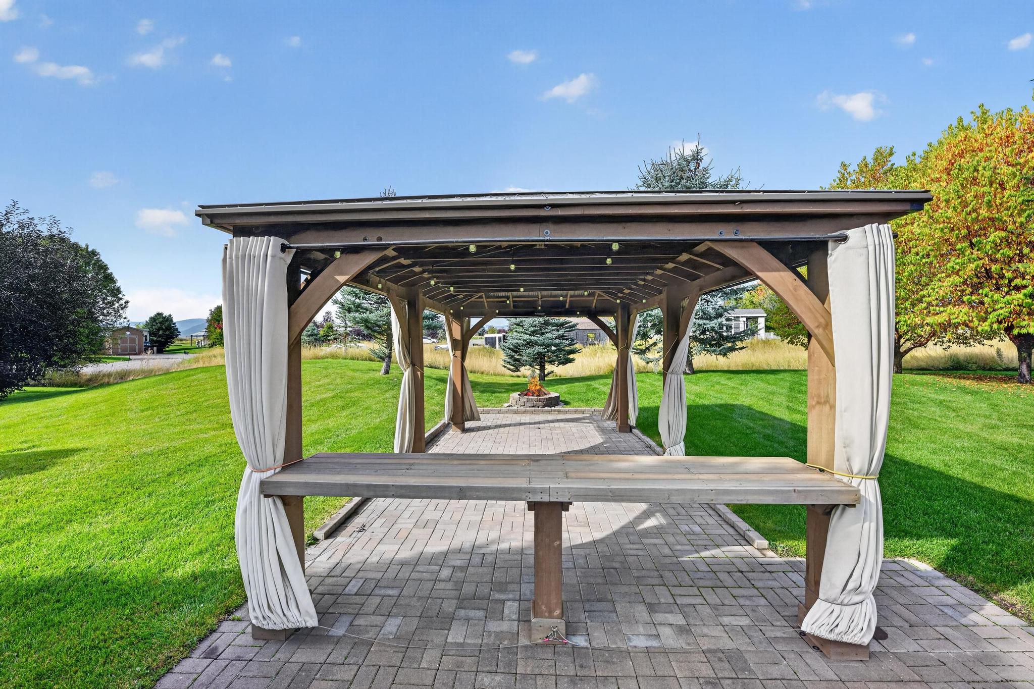 305 Kingfisher Loop