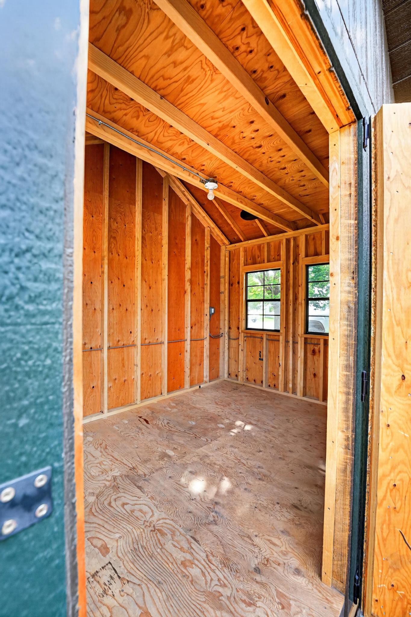 305 Kingfisher Loop