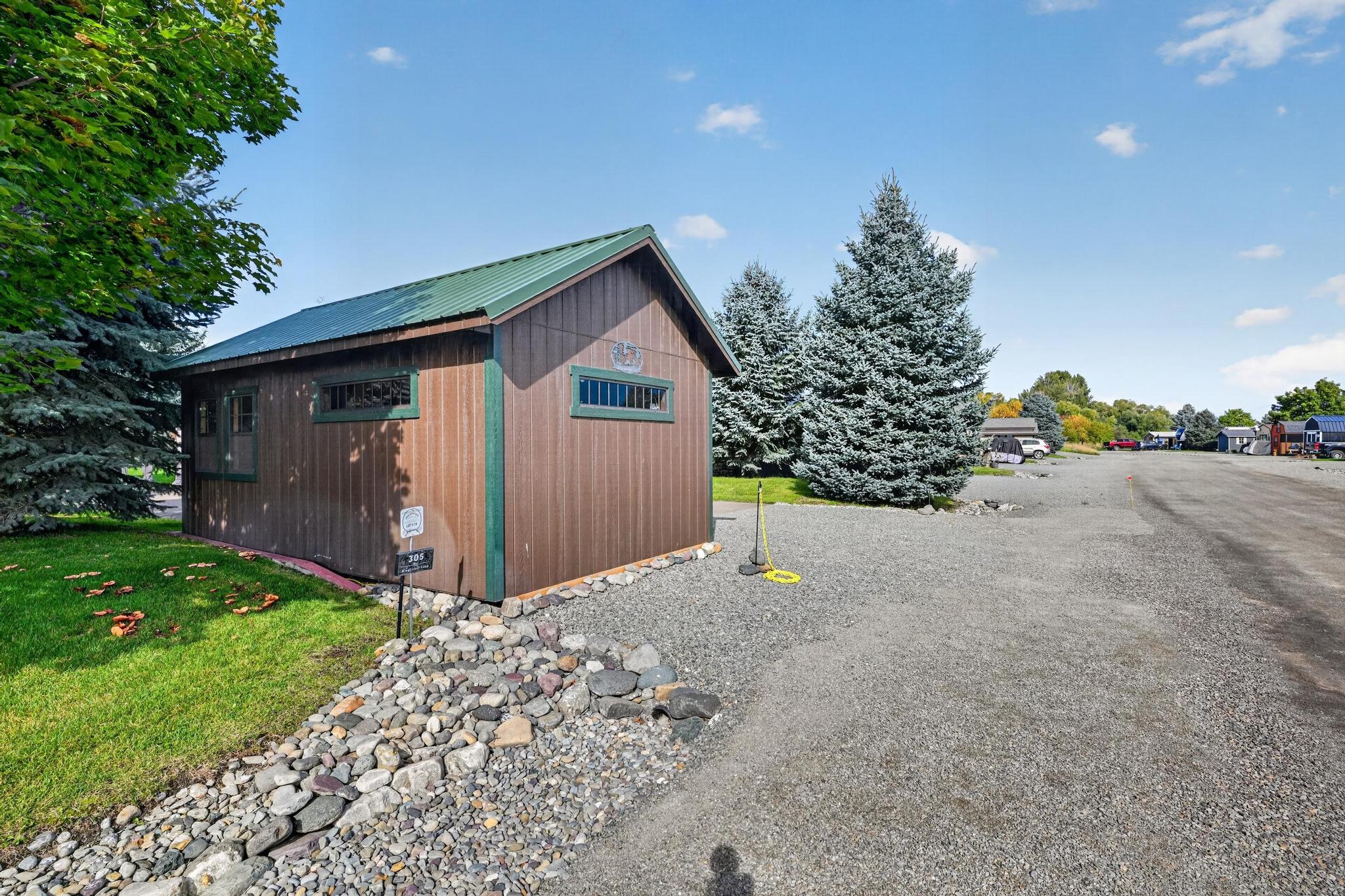 305 Kingfisher Loop