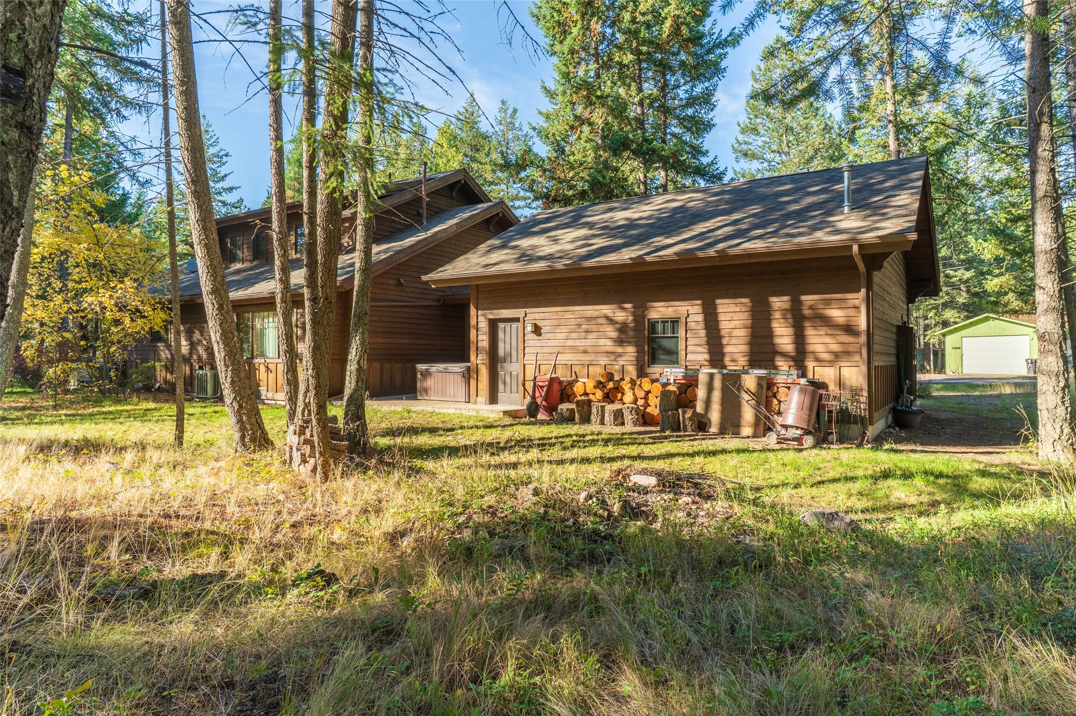 2095 Houston Drive
