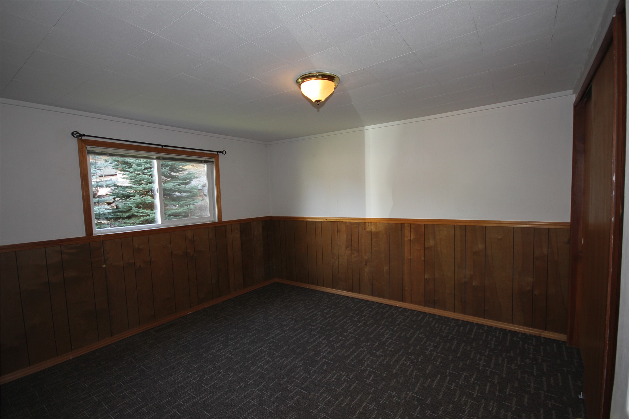 265 W 6th Street