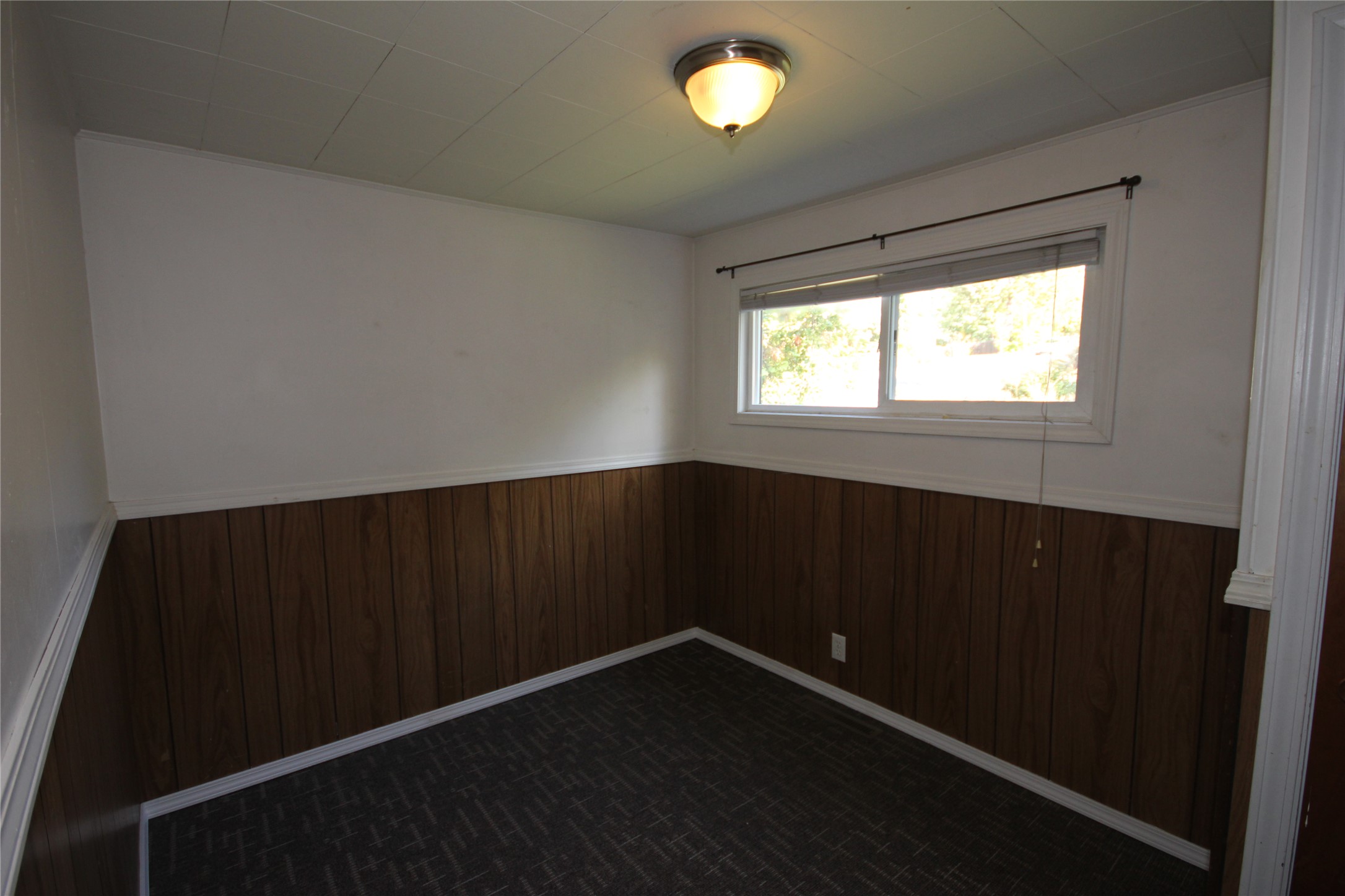 265 W 6th Street