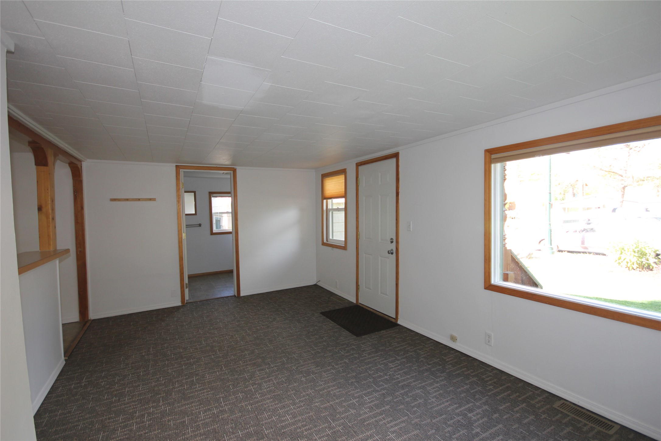 265 W 6th Street