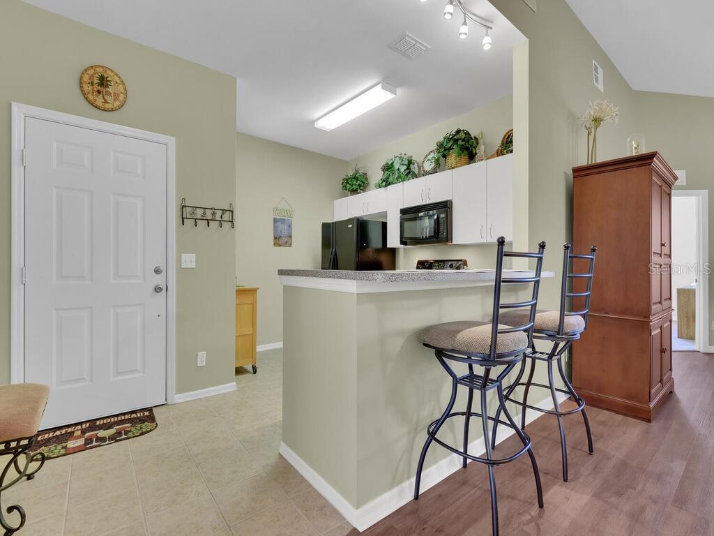 4117 BELLASOL CIR #122