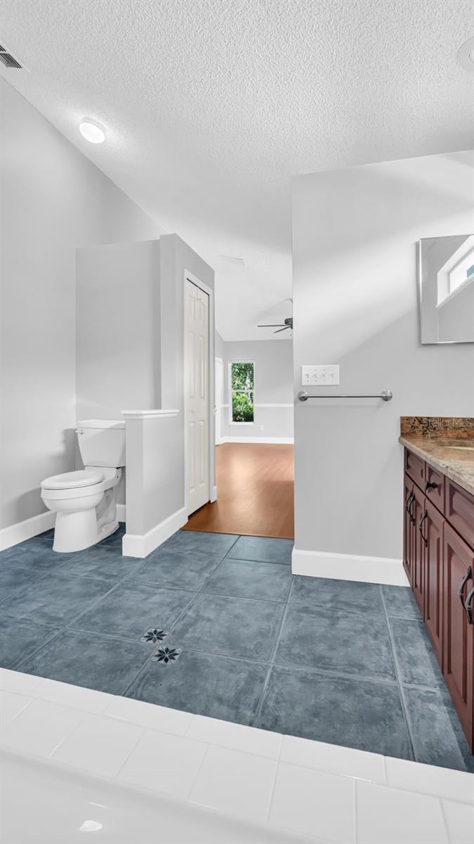 4437 CONNERY CT