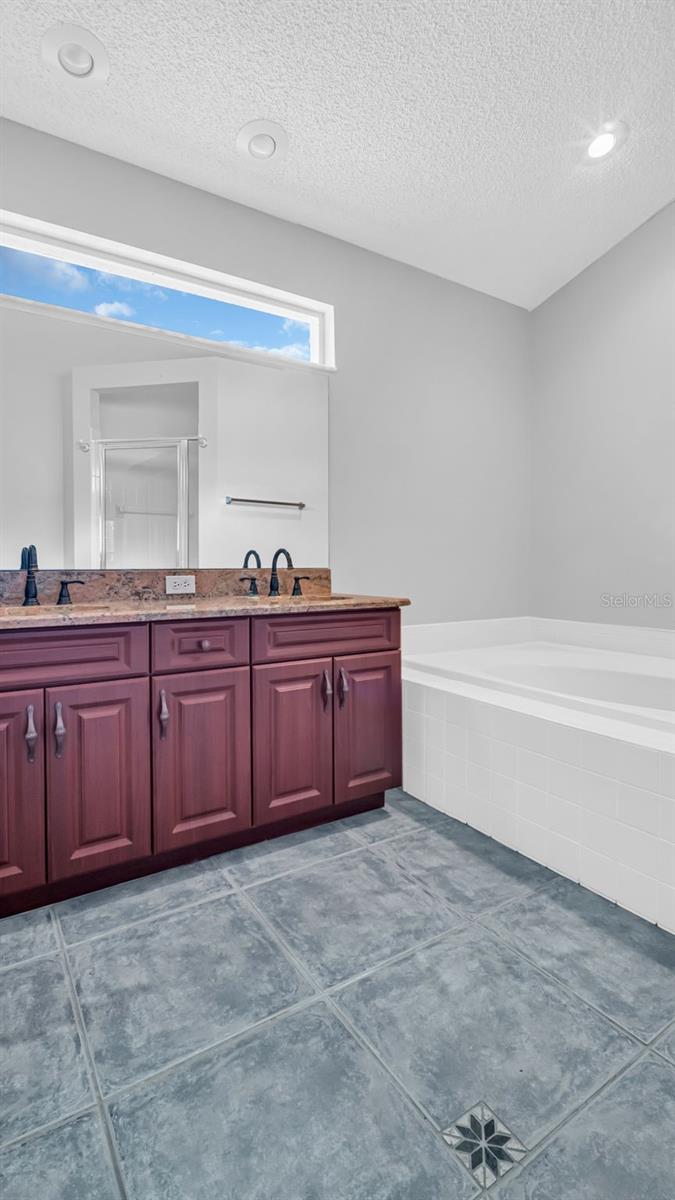 4437 CONNERY CT