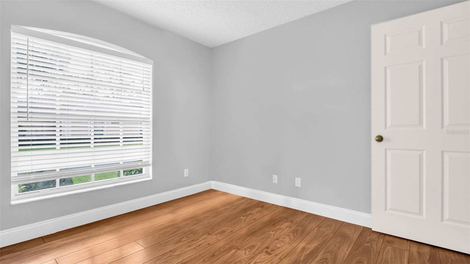 4437 CONNERY CT