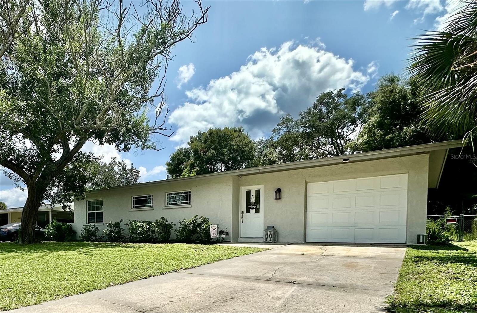 4928 BELL MEADE DR